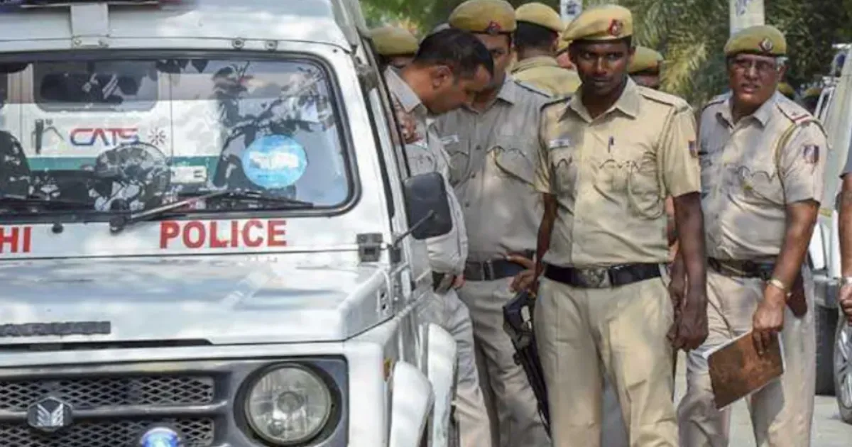 Delhi Police Dismantles Online Stock Trading Syndicate; Five More Held