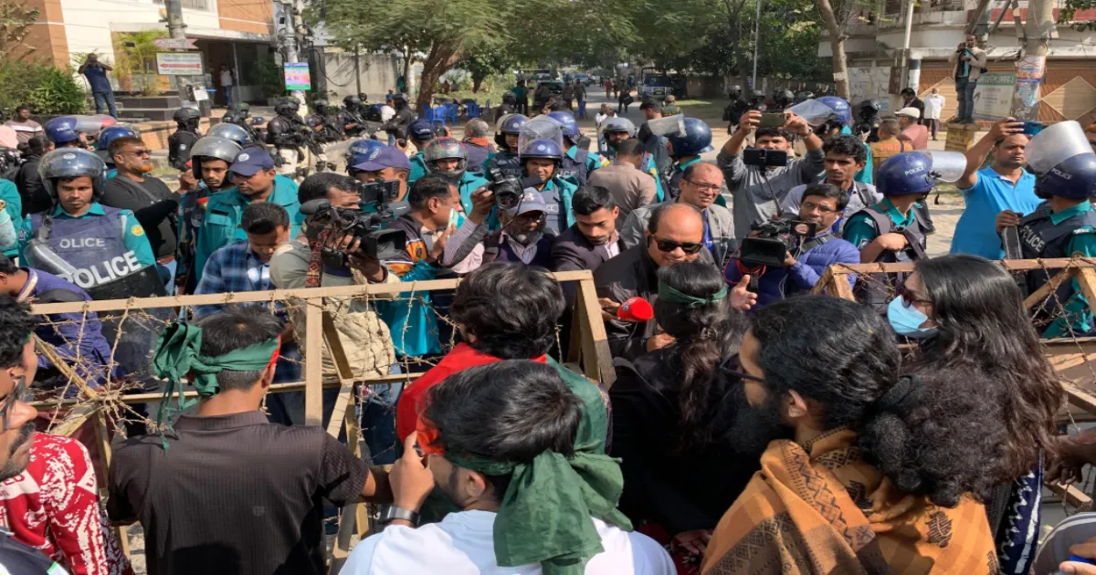 India Closes Khulna And Rajshahi Visa Centres After Protests, Dhaka Facility Reopens