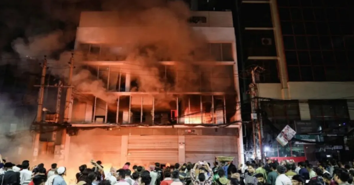 Bangladesh Erupts in Violence After Death of Anti-India Leader in Singapore