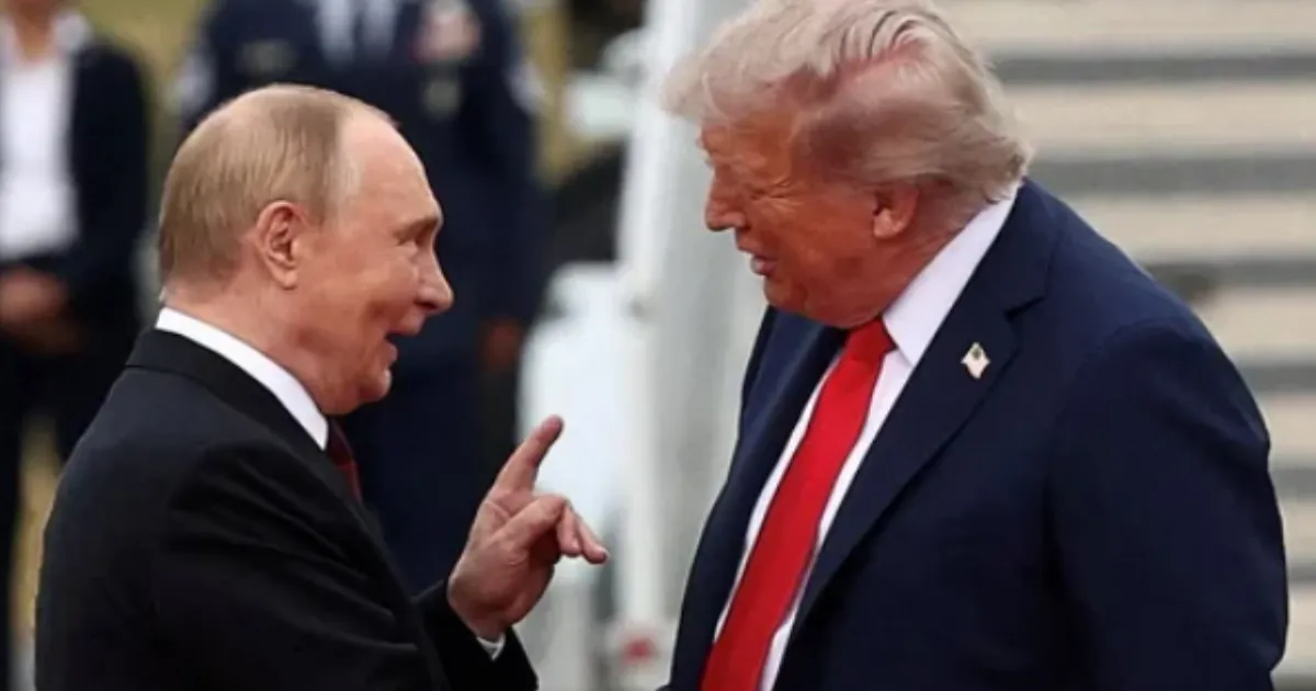 Putin Backs Trump’s Lawsuit Against BBC Over Edited Capitol Riot Footage