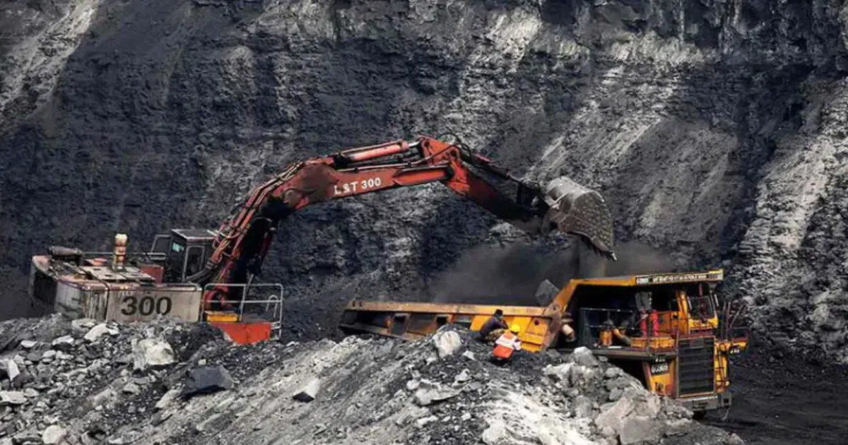 Workers Trapped Under Debris as Jharkhand Mine Highwall Collapses