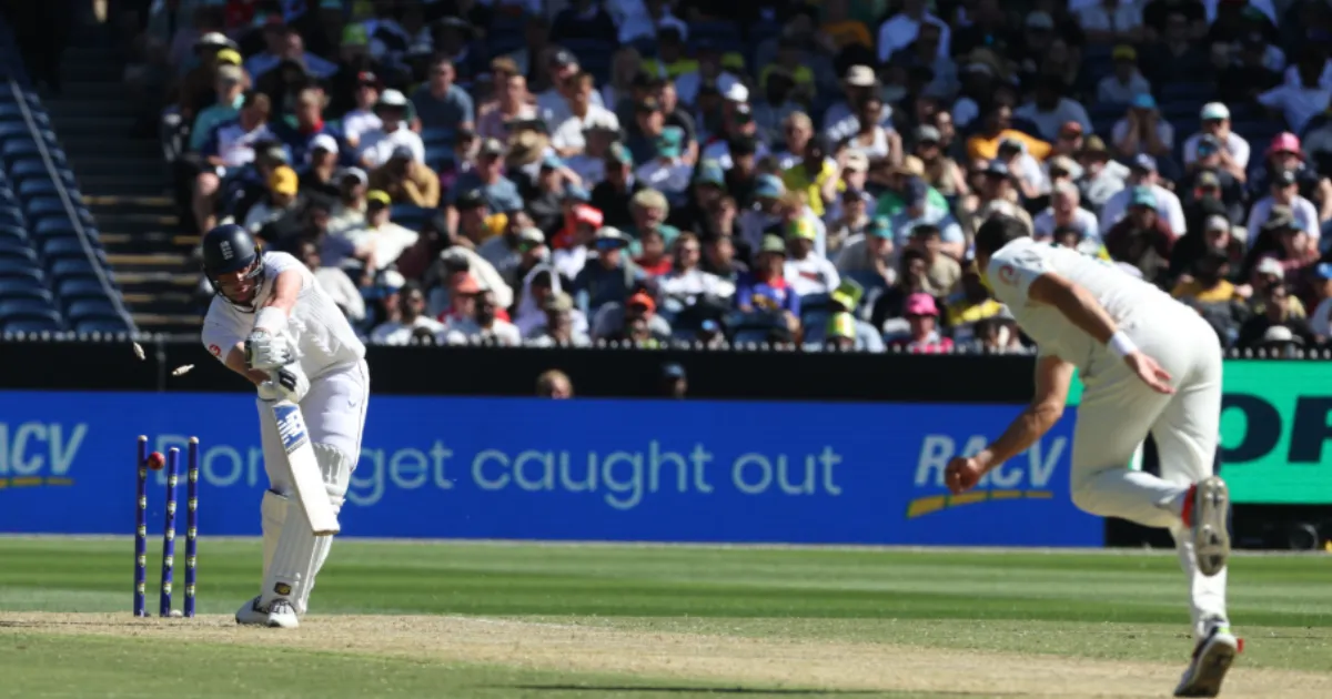 Australia Lead England after Twenty-Wicket Opening Day on Lively MCG Pitch