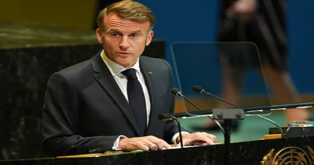 Macron’s Approval Rating Falls to Record Low of 25%, Survey Finds