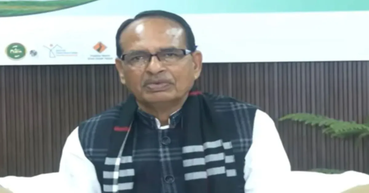 Shivraj Singh Chouhan Criticizes Congress Over VB-G-RAM-G Scheme Misinformation