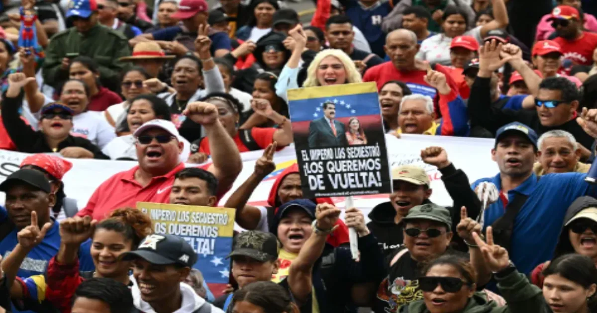 Protests Erupt Across Venezuela Following US Capture of President Maduro and Wife