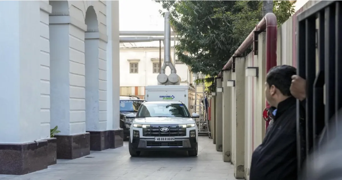 Police Launch Investigation Into Unidentified ED Personnel in I-PAC Raid