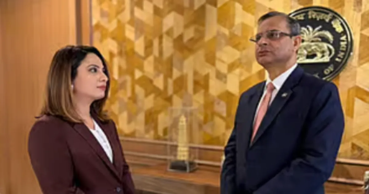 RBI Governor Sanjay Malhotra Says Falling Rupee is Normal Market Fluctuation; No Intervention Planned