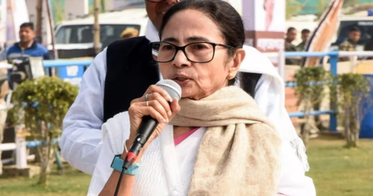 West Bengal CM Mamata Banerjee Accuses EC of Using BJP AI Tools in Voter Deletions