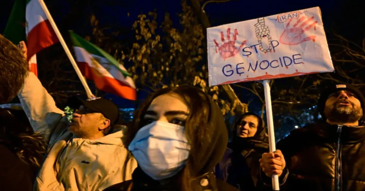 Saudi, Qatar, Oman & Egypt Lead Intense Diplomacy to Block US Strike on Iran