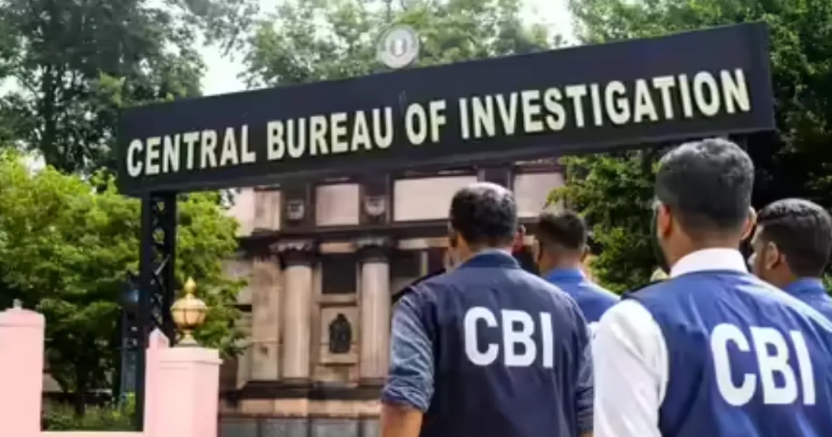 CBI Cracks Down on Bank Head, Aides in ₹1,000 Crore Mule Accounts Fraud
