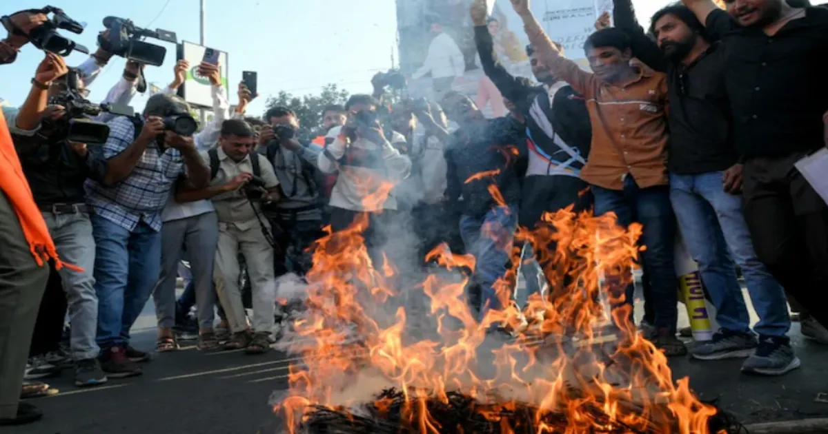 India Advises Diplomats' Dependents to Return from Bangladesh Over Security Concerns