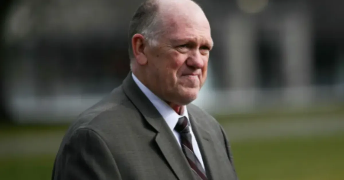 Tom Homan, Trump's Border Czar, Set for Minneapolis Visit Amid Shooting Probe Calls