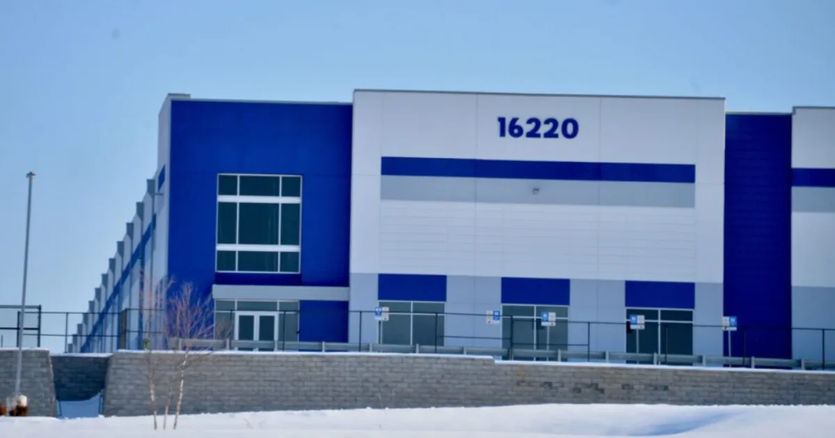 ICE Buying Up to 23 Warehouses for 76,500+ Beds in Largest US Detention Buildout