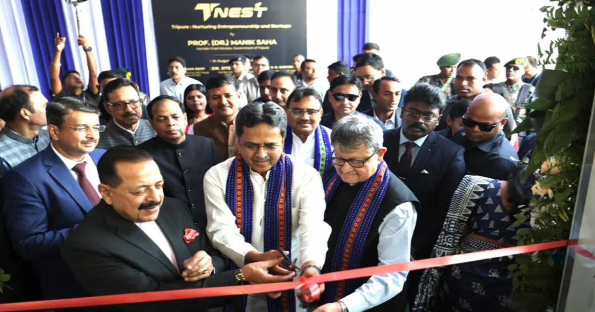 Tripura Plans AI Policy With NITI Aayog Backing to Tackle Traffic, Floods and Waste Management