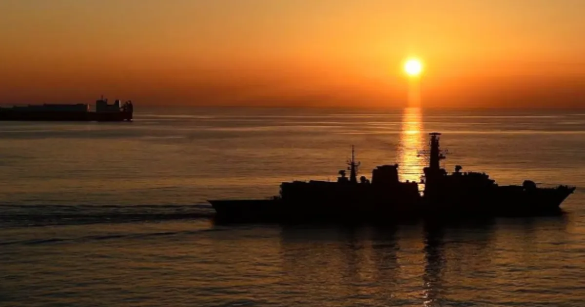 INSA Seeks Diplomatic Intervention as 27 Indian Ships Face Risk in Strait of Hormuz Closure