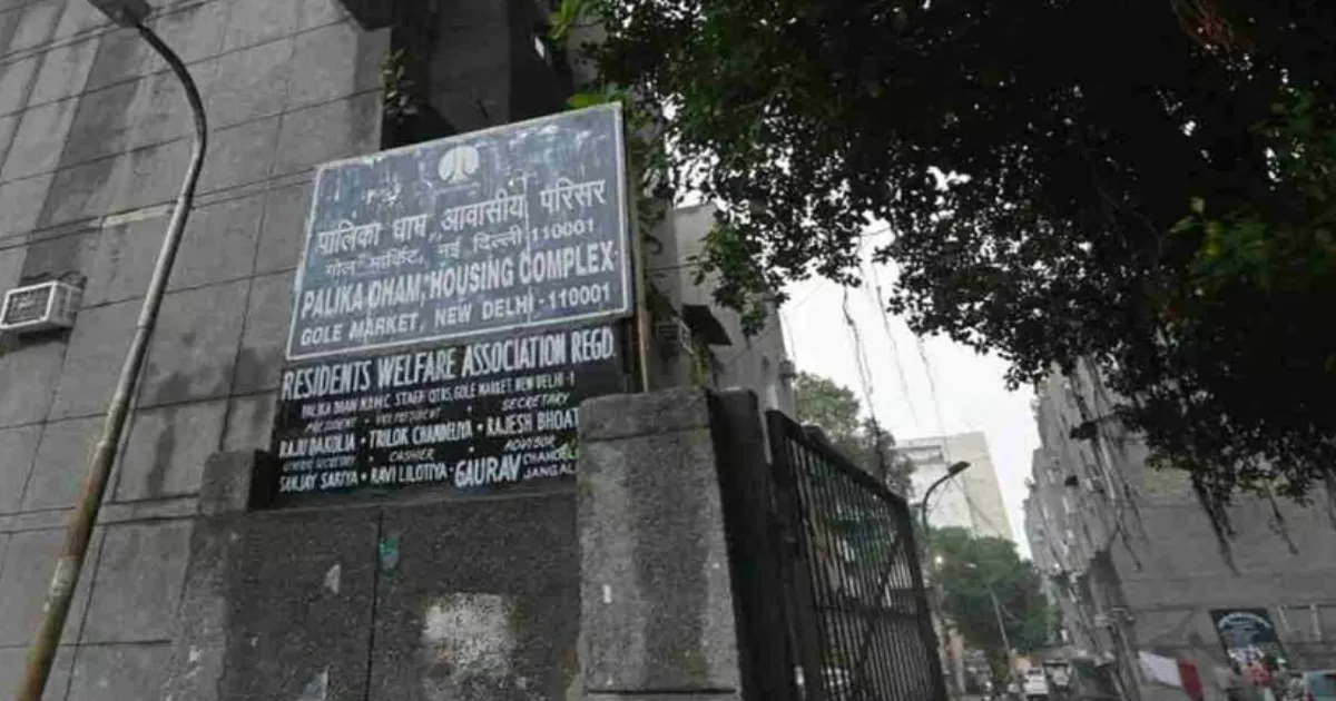  NDMC Issues Final Warning: Gole Market's Crumbling Palika Dham Must be Vacated Immediately