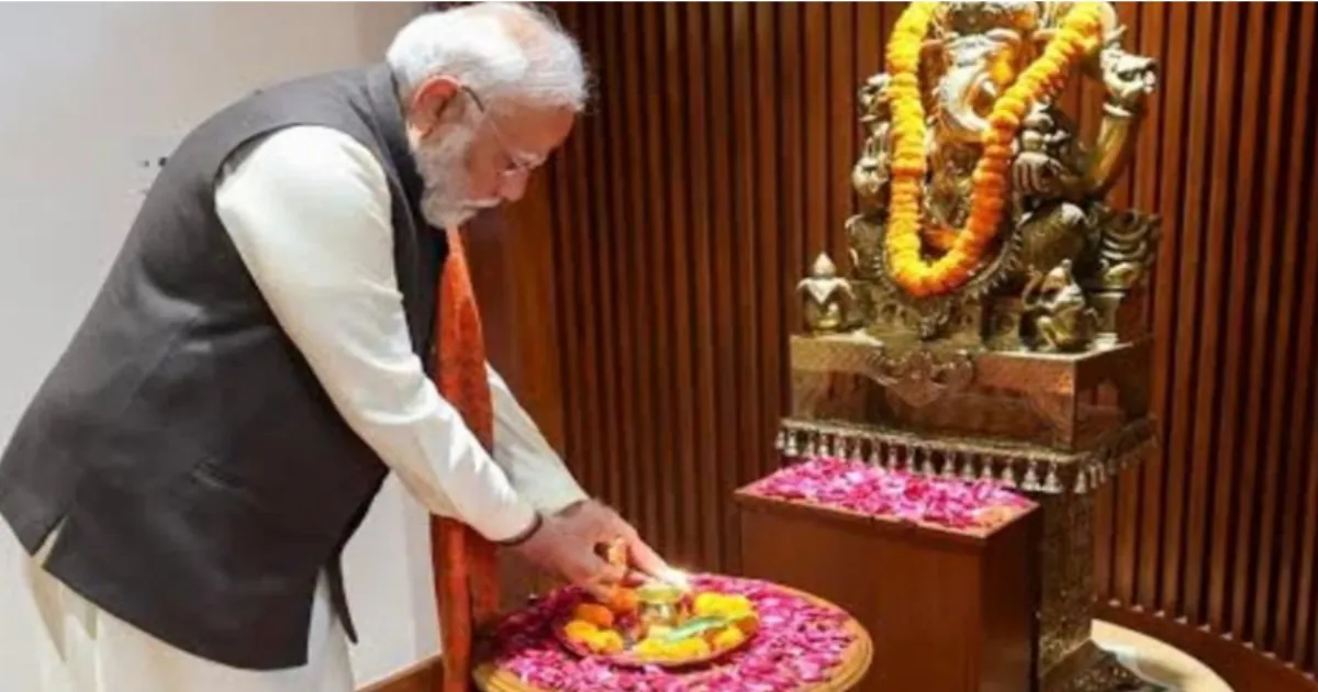 Ancient Bronzes, Epic Carvings, and A Russian President's Gift Unite Inside Seva Teerth