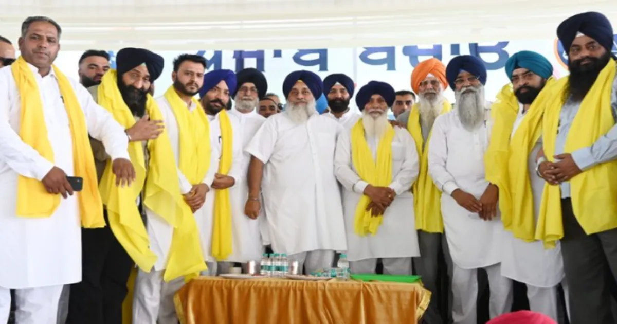 SAD Chief Sukhbir Badal Welcomes Ex-MLA Rathan and 22 Punar Surjit Dal Members Back to Party