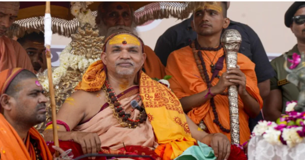 Swami Avimukteshwaranand Launches 81-Day Cow Protection Yatra From Yogi's Gorakhpur Turf