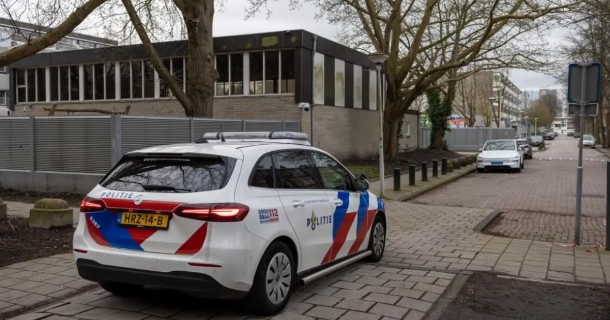 Jewish School Bombed in Amsterdam in Deliberate Attack on Community
