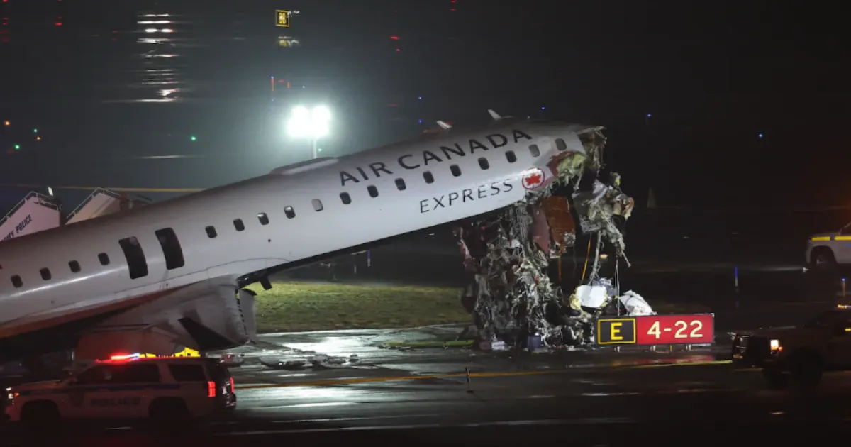  Air Canada CRJ-900 With 76 Passengers Strikes Fire Truck on LaGuardia Runway