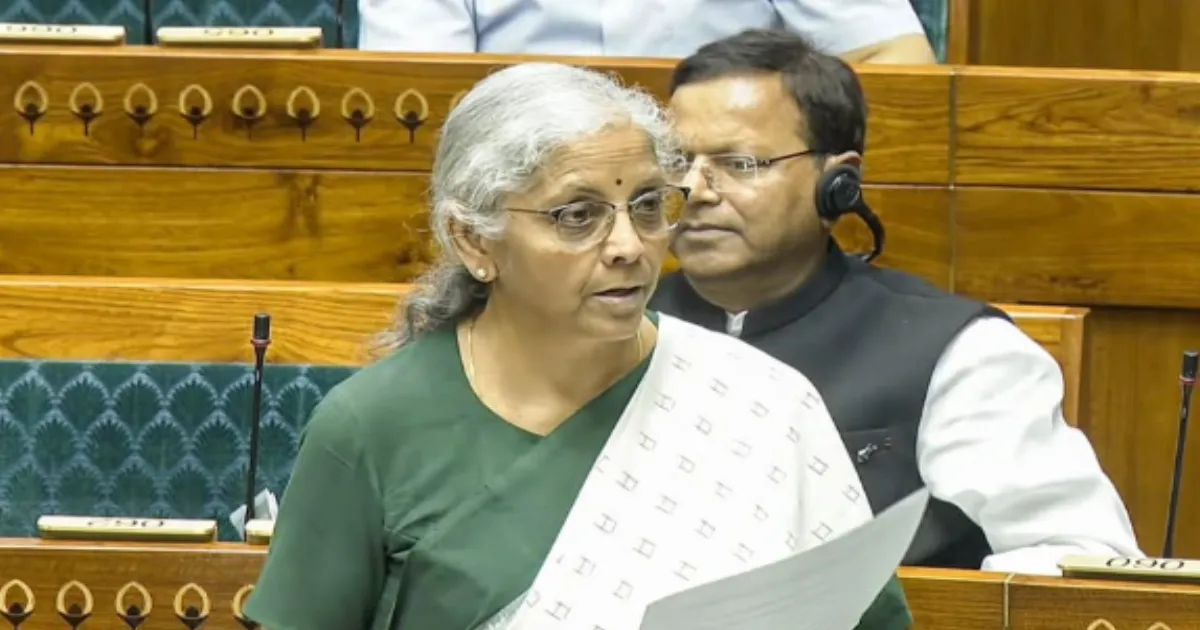 Finance Ministry Flags Considerable GDP Downside as Oil Shock Rattles India's Economy