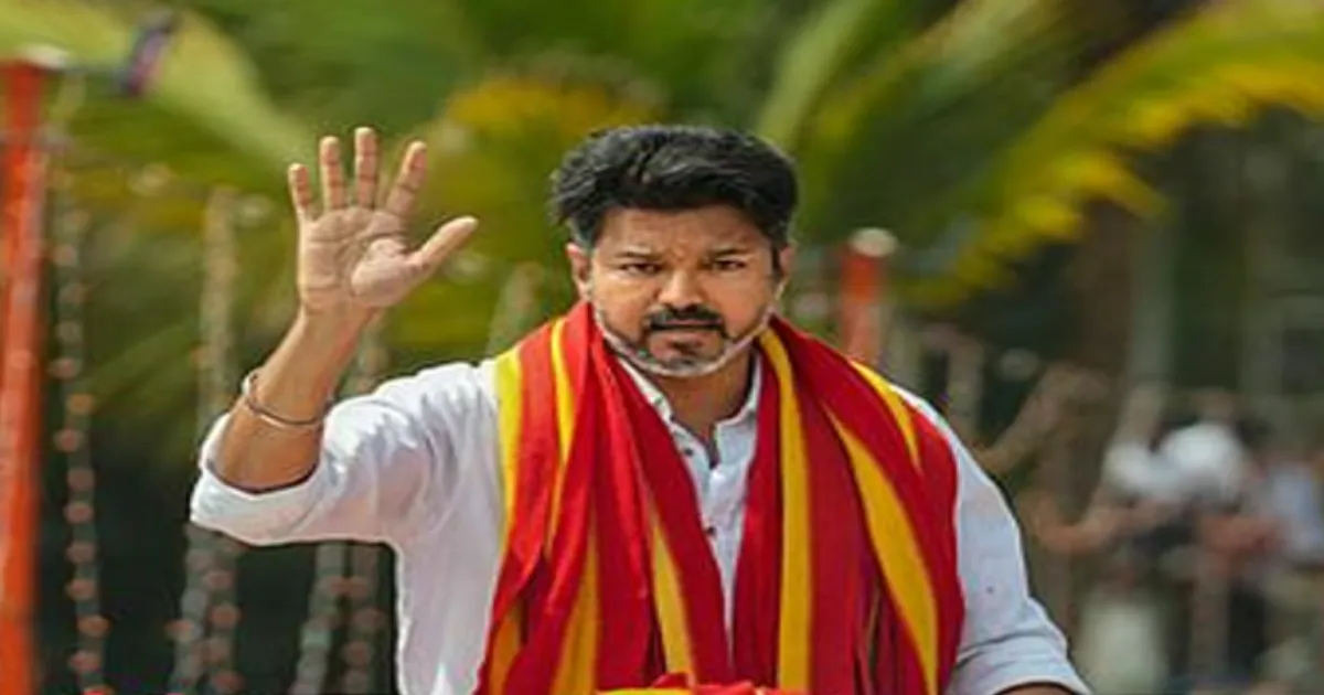 Vijay Stops Road Show to Reprimand Security Guard for Pushing Elderly Puducherry Resident