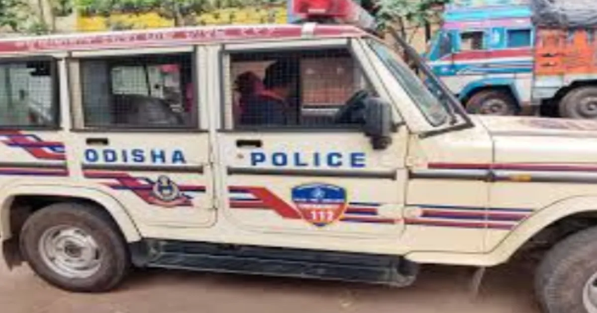 Bhubaneswar Man Slits Wife's Throat, Visits Daughter Before Turning Himself In