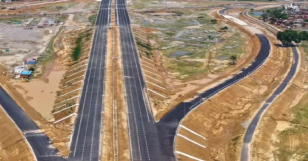  Ganga Expressway: 594-km Corridor Reduces Travel Time from 12 Hours to 6