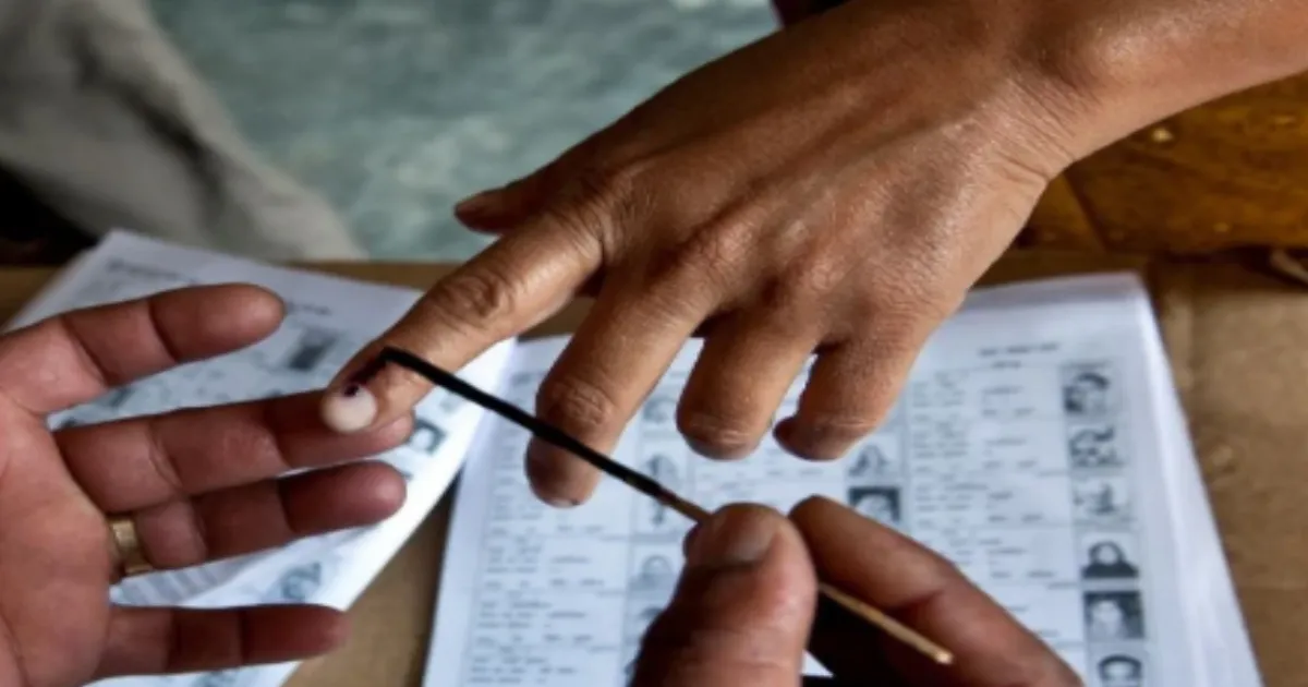 10 Foreigners Arrested for Voting in Tamil Nadu Elections; Indelible Ink Marks Reveal Fraud at Airport