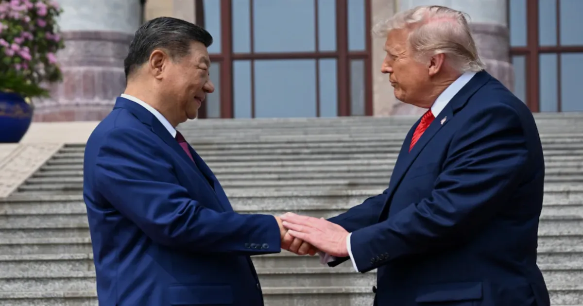 Trump Says Xi Offered Mediation on Iran; Ship Seized Near UAE Amid Tensions