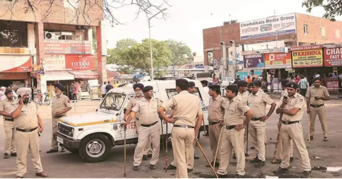 Police Arrest Liquor Shop Owner for Operating Unlicensed Stall Serving Vodka in Sector 9