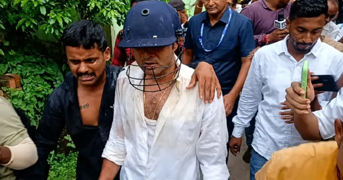 TMC's Abhishek Banerjee Pelted With Eggs, Stones During Sonarpur Visit; Two Hospitals Refuse Admission