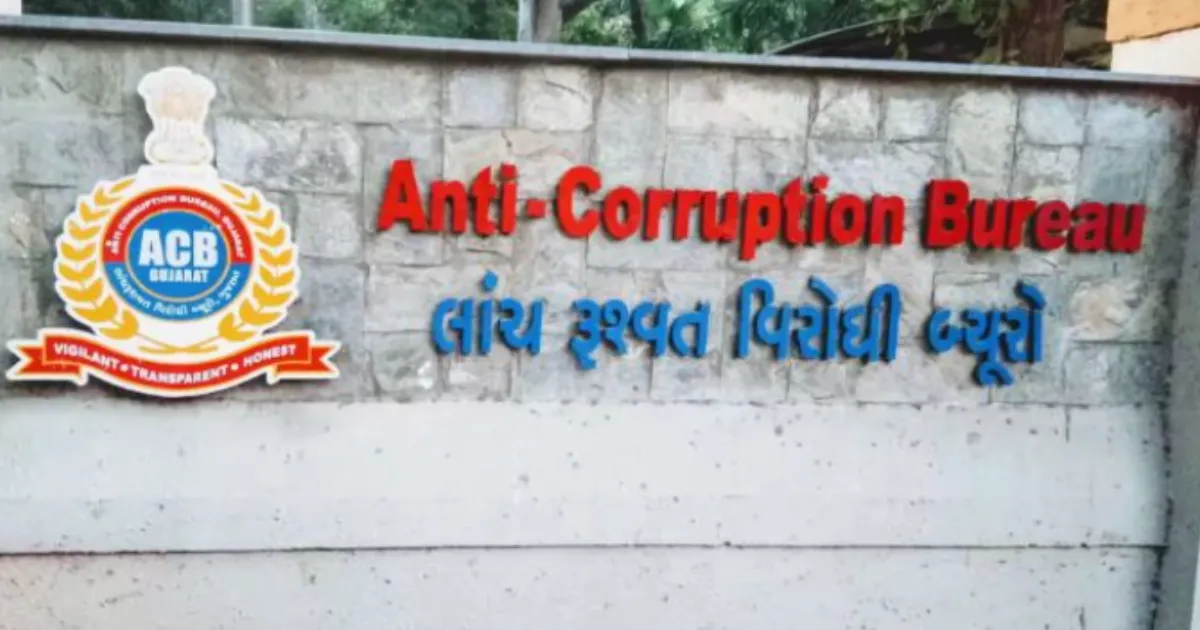 ACB Busts Gujarat Electrical Inspector Running Solar NOC Bribery Racket From Office