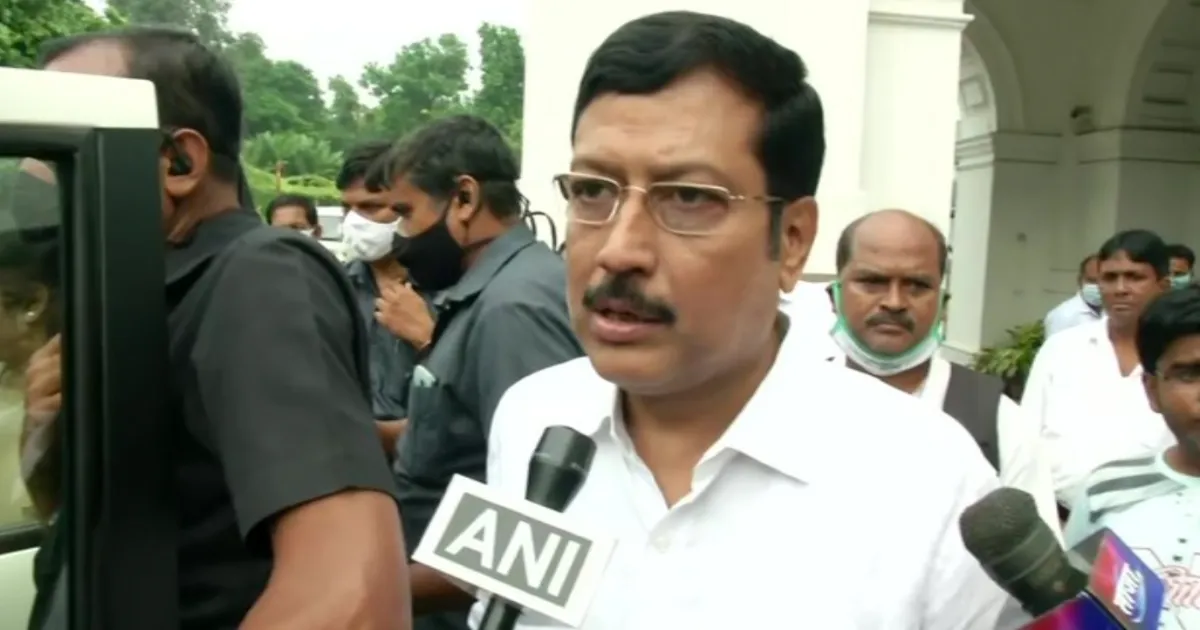 Trinamool Crisis Worsens as Ex-Mayor Sabyasachi Dutta Held on Extortion Charges