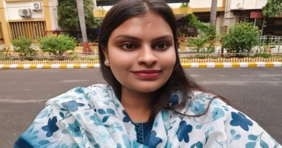 Charu Pandey Clears 19 Competitive Exams at 23, Sets Remarkable National Record