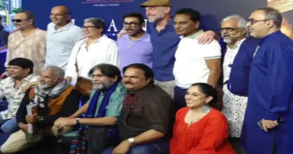 Lagaan Cast and Crew Reunite 25 Years Later as Aamir Khan Celebrates Iconic Film's Legacy