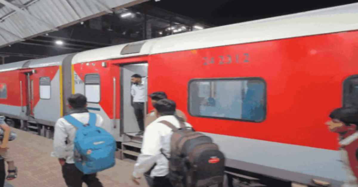 Indian Railways Doubles Ticketless Travel Fine to Rs 500 From Today