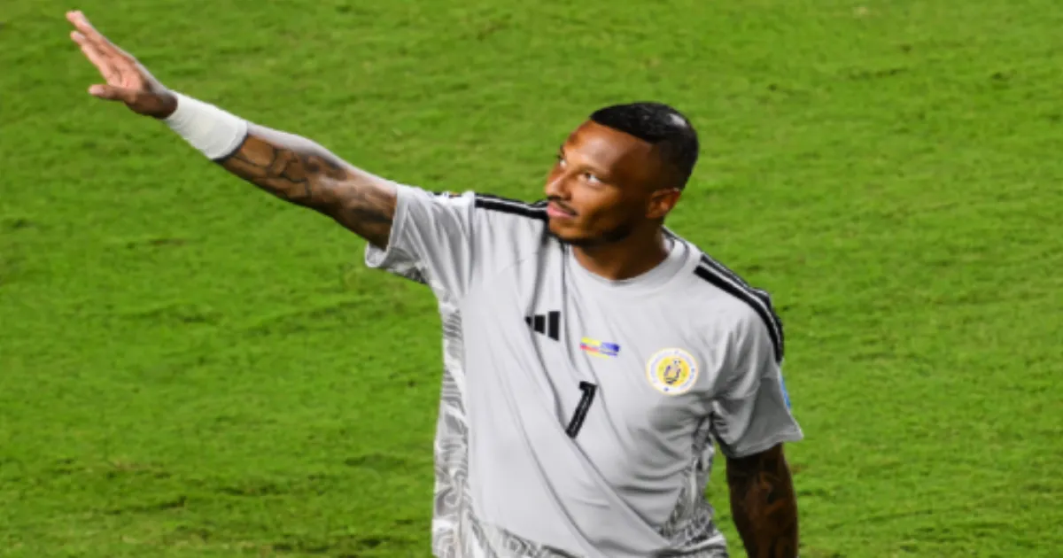 Curacao Goalkeeper Eloy Room Makes 15 Saves; Earns Island's First World Cup Point
