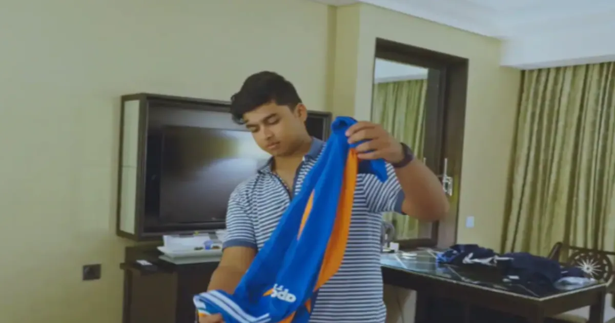 Vaibhav Sooryavanshi Left Speechless Receiving Team India Jersey at Age 15