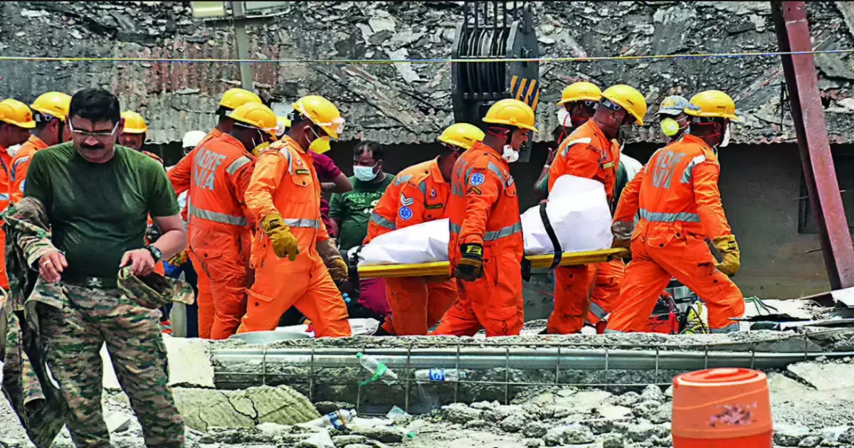 Kolkata Warehouse Collapse Turns Deadlier as Rescue Teams Race Against Time