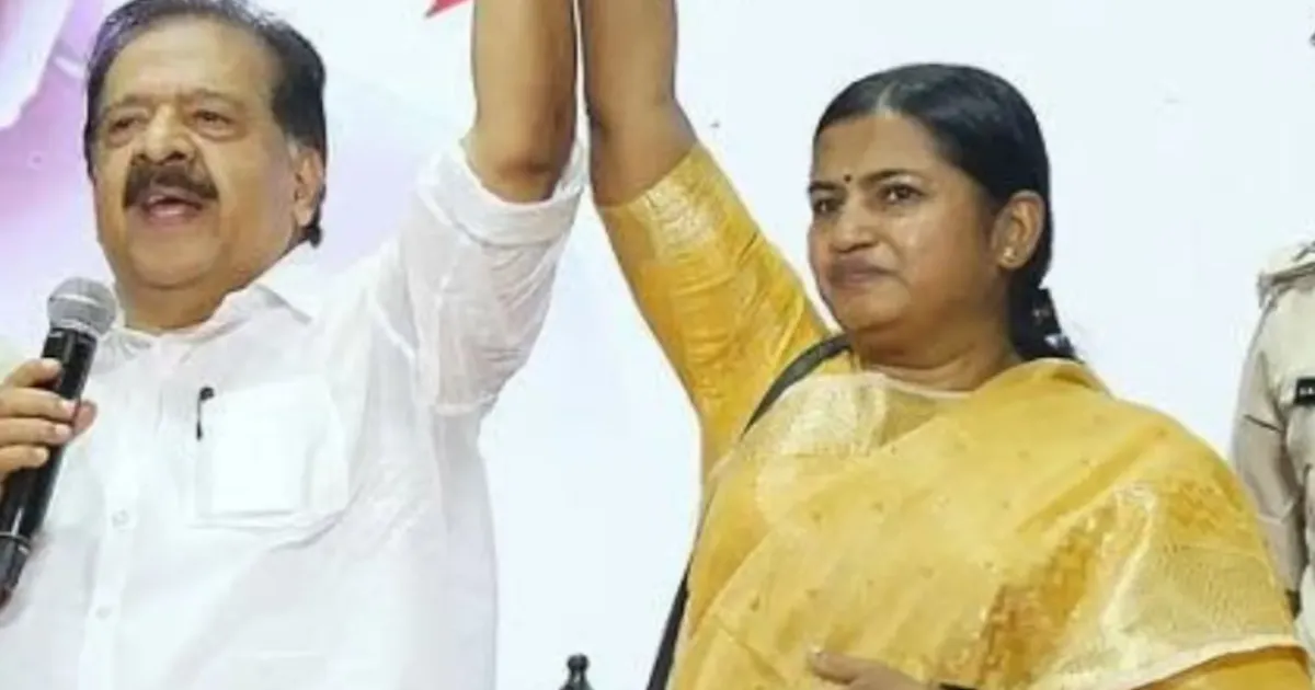 Kerala Honours Homemaker Mini Antony for Sparking 2014 Anti-Drug Campaign