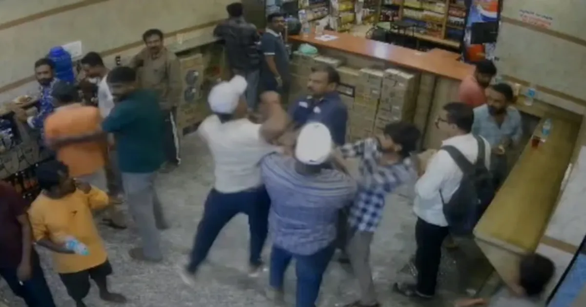 Bengaluru Police Investigate Violent Altercation at Nagarabhavi Bar Over Liquor Prices