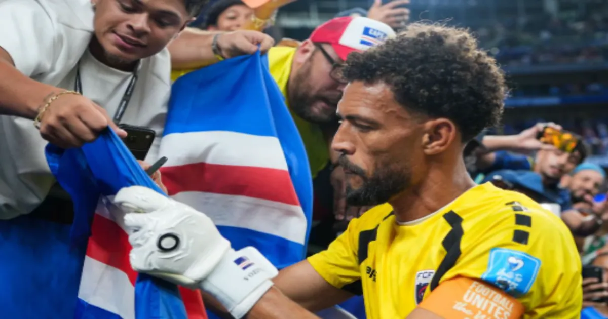 Cabo Verde Goalkeeper Vozinha Rallies Nation Ahead of Argentina Round of 32 Tie
