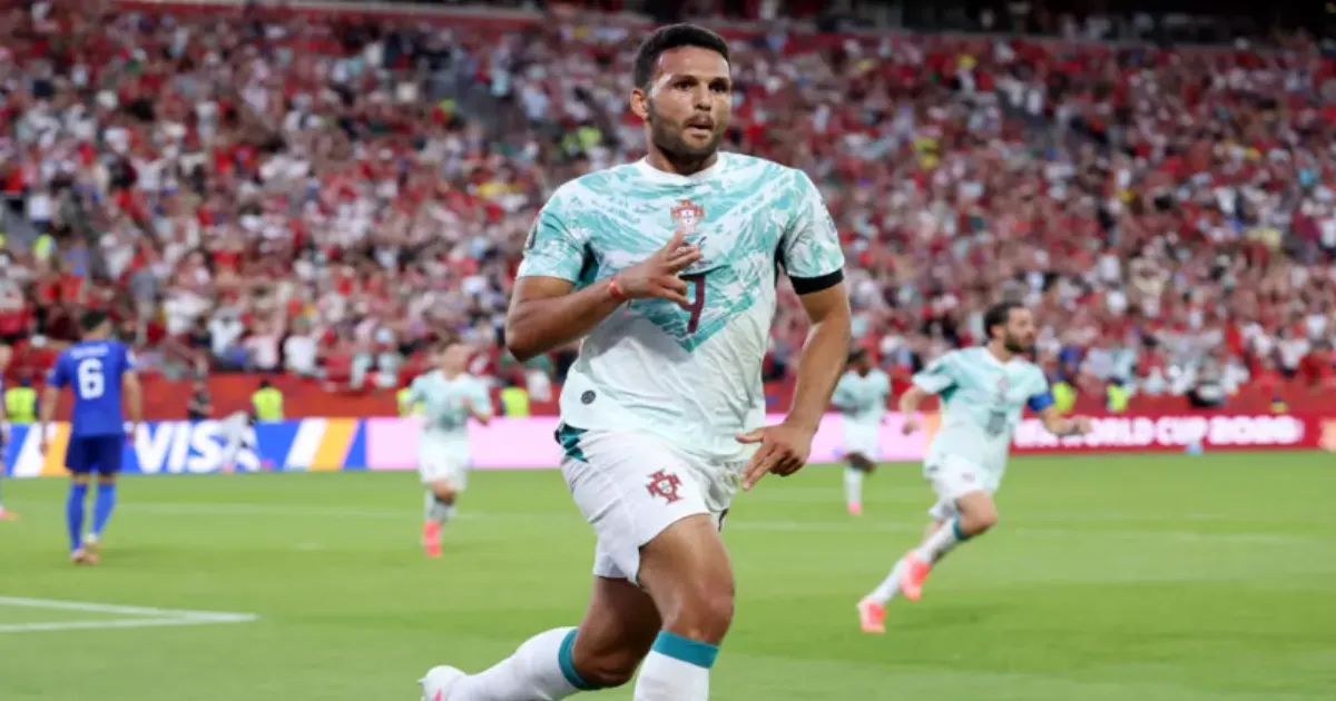 Ramos' Late Strike Sends Portugal Past Croatia Into Round of 16