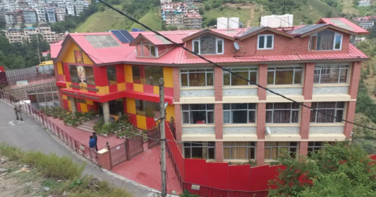 #BreakingNews: Shimla School Administrator Manisha Mittal Shot Dead by Two Assailants