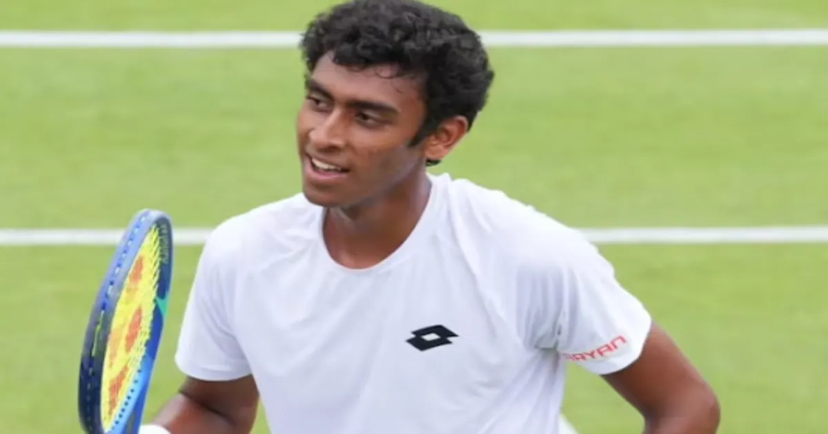 Arnav Paparkar Becomes First Indian in 36 Years to Reach Wimbledon Boys' Quarters 