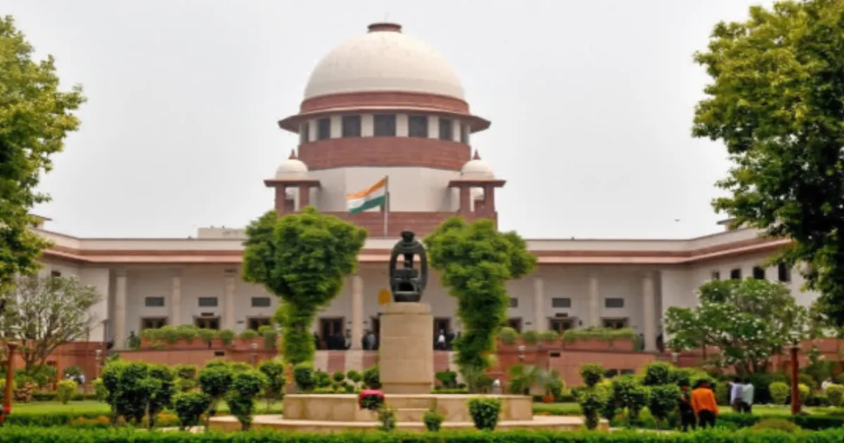  CJI Cautions Against Politicising Ram Temple Donation Theft Case 