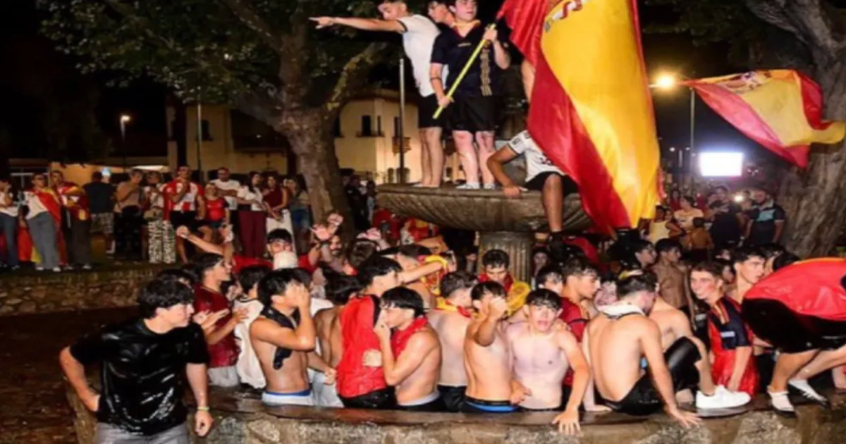 Teenager Dies After Fountain Collapses During Spain's World Cup Celebrations