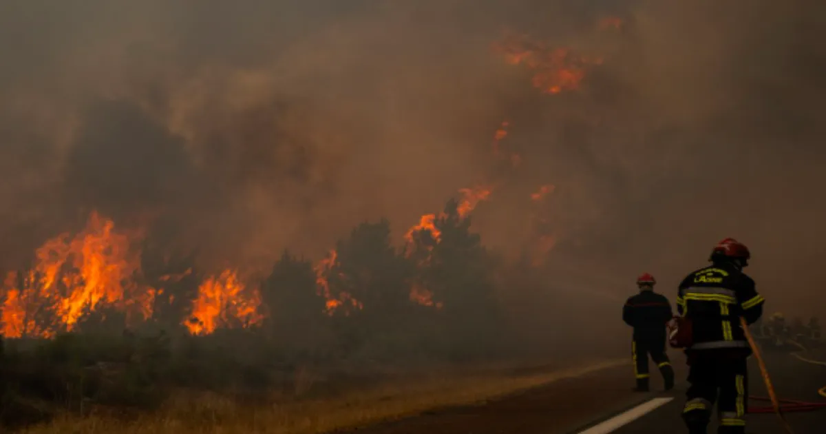 Experts Explain Health Risks From France, Spain Wildfire Smoke